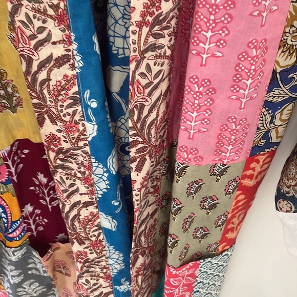 Colorful Artists Robe - Picture 3 of 4